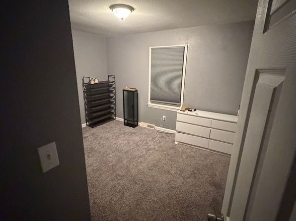 17 Aspenwood Dr #2