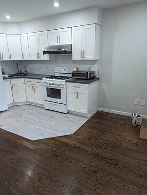 Rented by Camco Realty LLC | media 5
