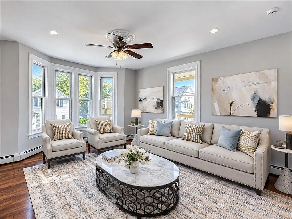 3 bed, 1.0 bath, 1100 sqft, $2,500 — Photo 3