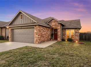 3916 S Fork Ranch Rd, Waco, TX 76705