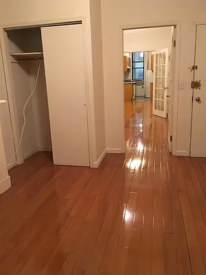 Rented by David Francis New York LLC | media 12