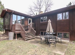 2326 Harley Dr, Madison, WI 53711