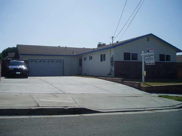 1st image of 734 Melrose Ave