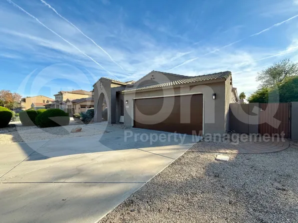 3345 E Hawk Pl, Chandler, AZ 85286