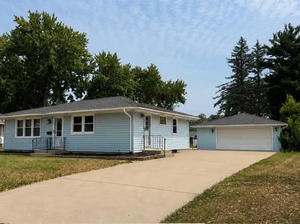 1148 Aurora Ave, Saint Paul Park, MN 55071