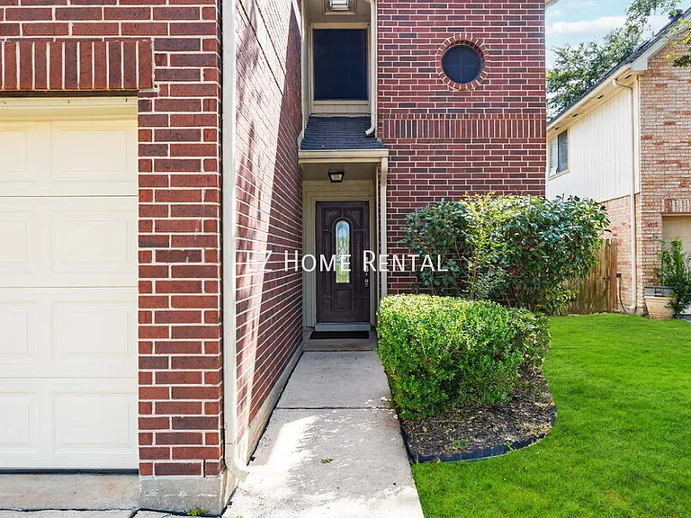 13610 Repa Ln — Photo 2