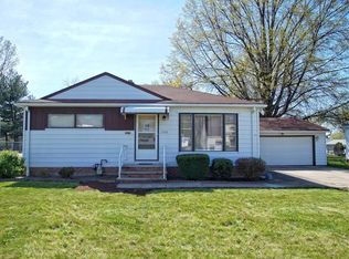 1790 Rush Rd, Wickliffe, OH 44092
