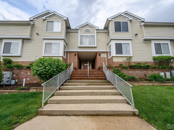 2902 Madaline Dr #2902