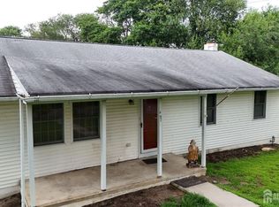 497 Robinson Rd, Carneys Pt, NJ 08069