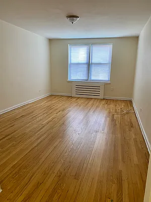 Rented by FirstService Realty (legacy) | media 7