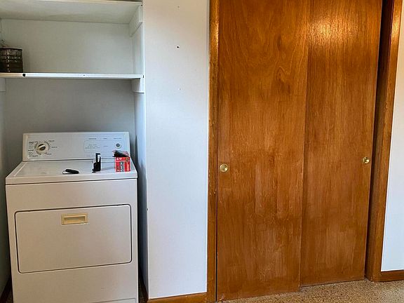 4th image of 2401 Smithland Ln