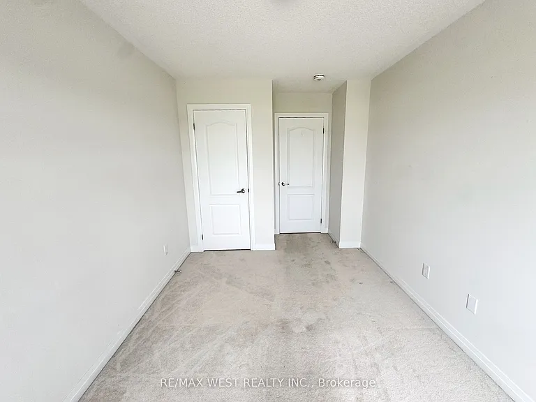 186 Parkinson Cres — Photo 10