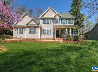1767 Red Top Orchard Rd, Waynesboro, VA 22980