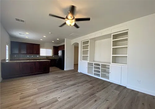 9159 Brilliant Prairie Ct Photo 1