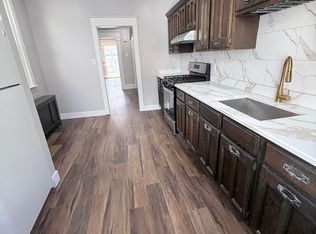 315 W Spencer St, Philadelphia, PA 19120