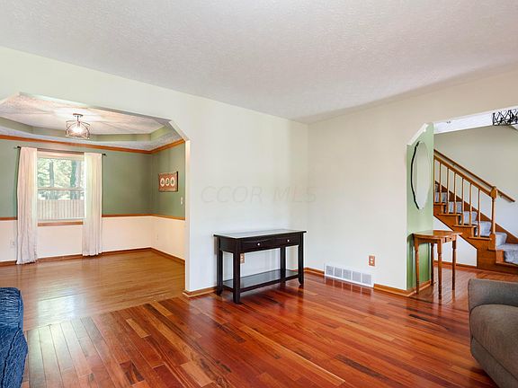5th image of 13163 Coventry Ave
