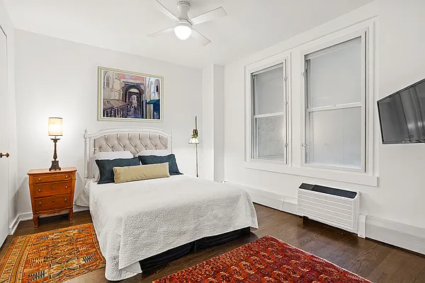 Sold by Corcoran | media 4