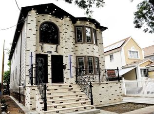 12056 132nd St FLOOR 2, South Ozone Park, NY 11420