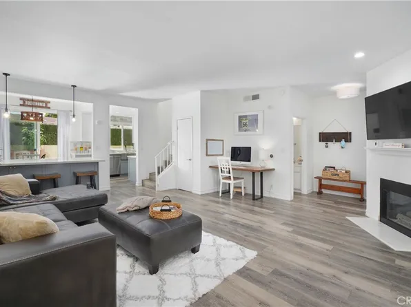 1754 11th St Unit 102, Santa Monica, CA 90404