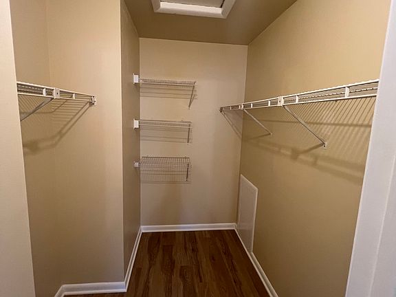 5th image of 11413 Appledowre Way #295