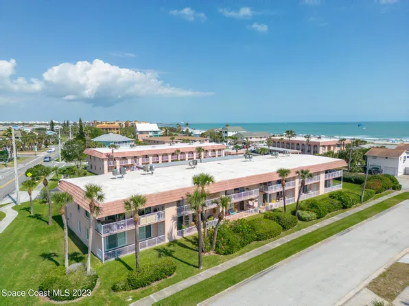 8000 Ridgewood Ave APT 212, Cape Canaveral, FL 32920