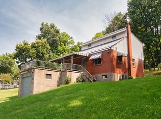 2096 Dime Rd, Vandergrift, PA 15690