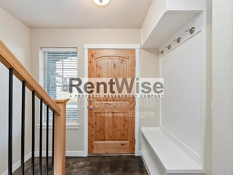 8732 W Pine Valley Ln — Photo 13
