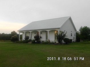 2453 Bouie Rd, Carriere, MS 39426