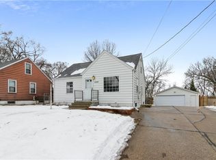 4144 15th St, Des Moines, IA 50313