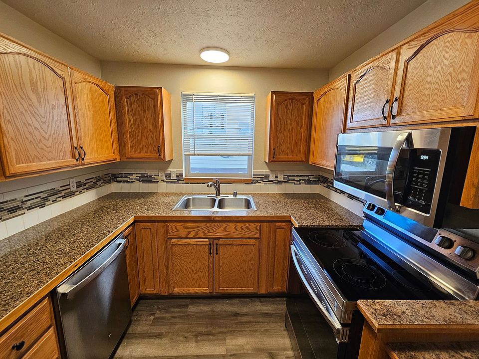 1st image of 1613 E Hartson Ave #1