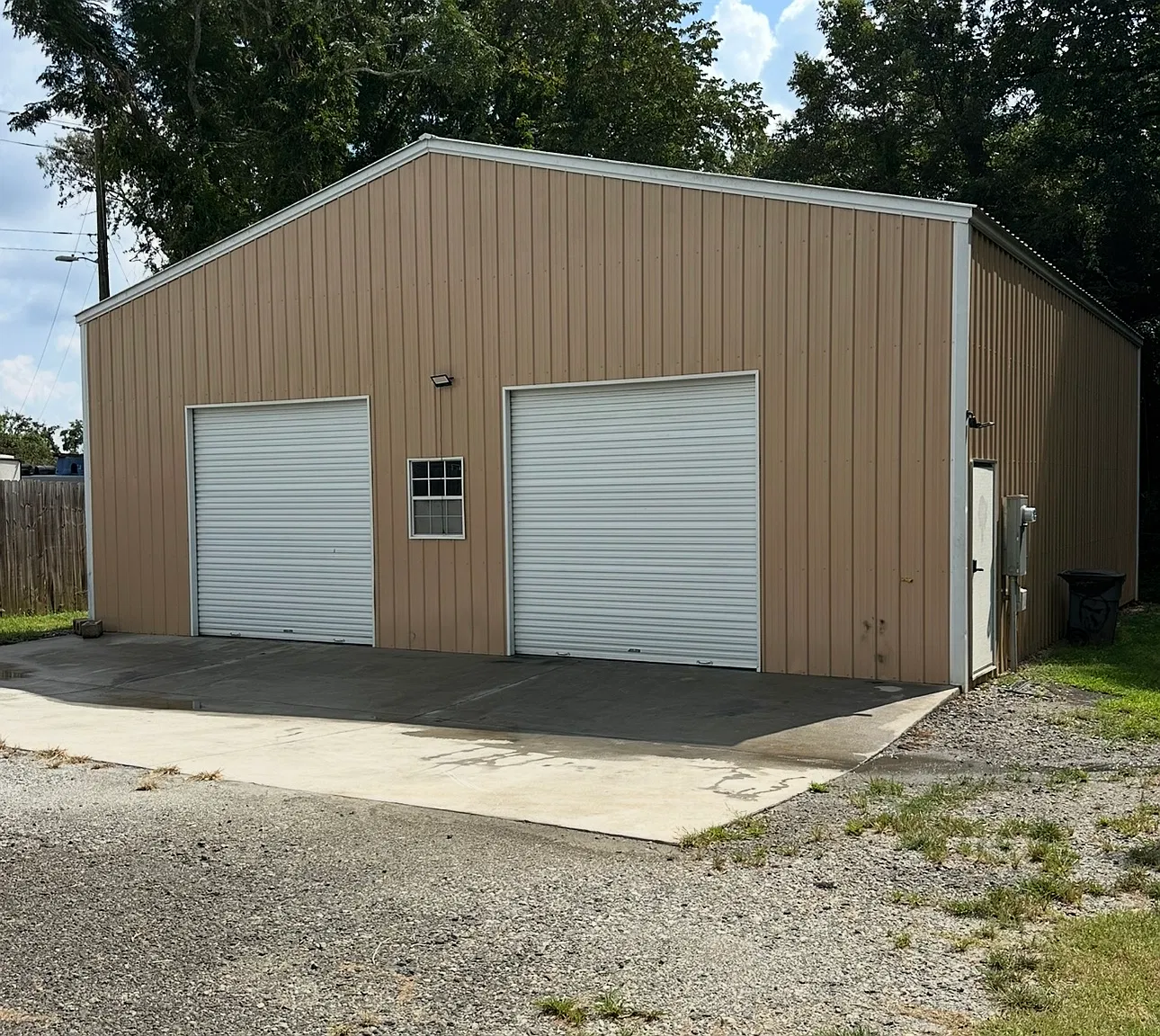 Studio, 1600 sqft, $2,500 — Photo 3