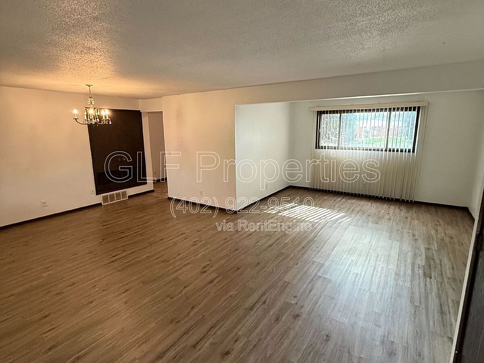 1st image of 1413 2nd Ave APT 2