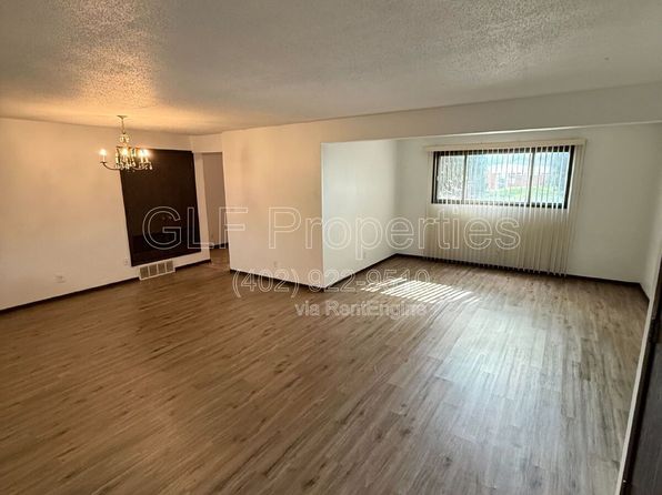 1413 2nd Ave APT 2