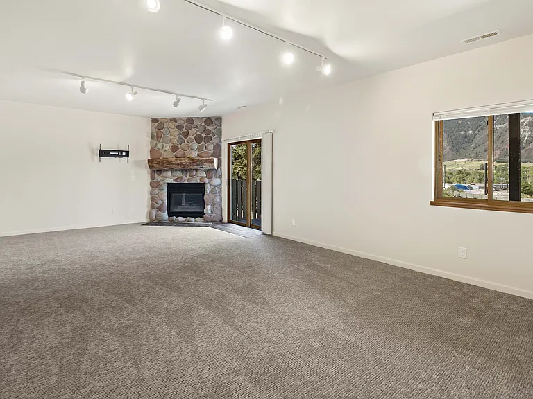 15 Sagewood Ct — Photo 11