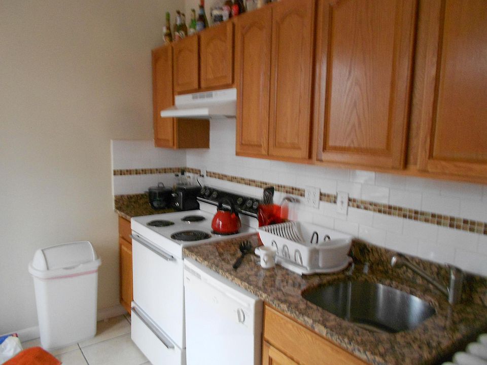 2nd image of 25 Park Vale Ave #9