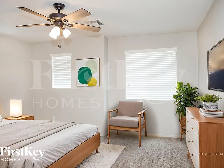 6074 Peaceful Creek St — Photo 11