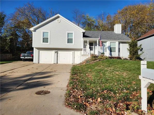 6488 NW Morrell Dr, Kansas City, MO 64152