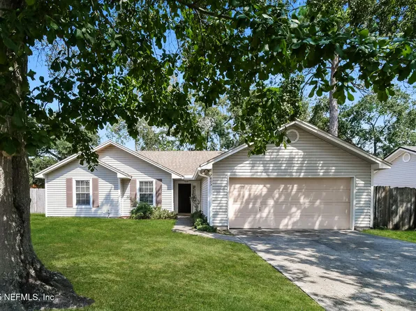 7805 HUNTERS LAKE Circle S, Jacksonville, FL 32210