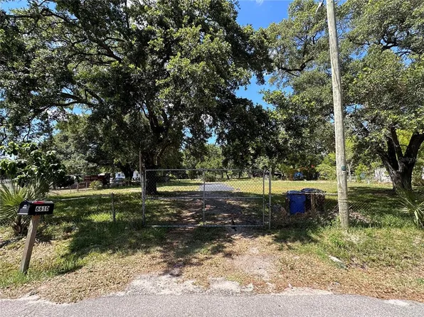 6610 32nd Ave S, Tampa, FL 33619
