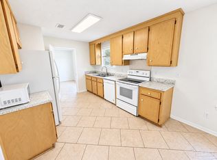 4252 Castille Ave, Milton, FL 32571