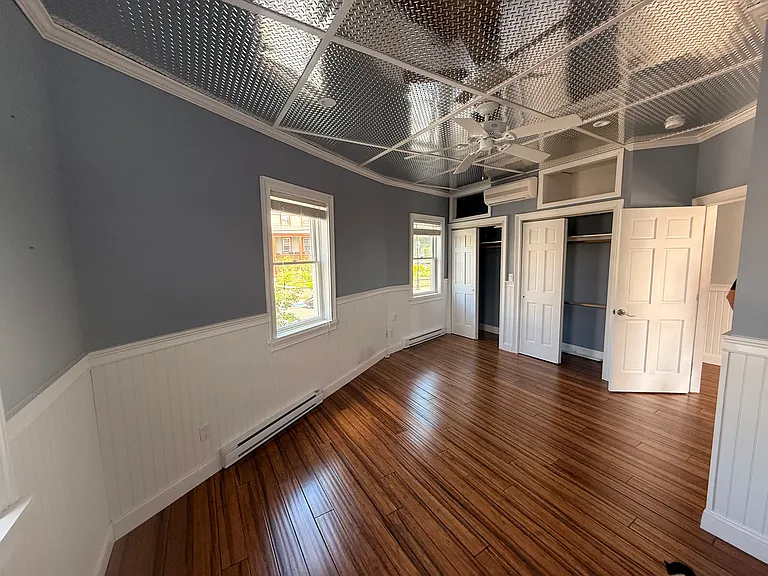 106 E Main St #2 — Photo 9