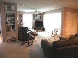 3rd image of 7204 Creekwood Ct