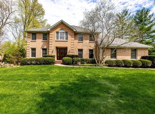 10400 Grandoaks Ln, Cincinnati, OH 45242