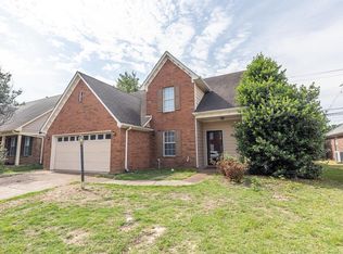 8493 Highland Glen Cir S, Cordova, TN 38016