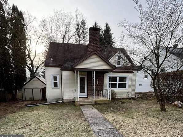 222 Elm St, State College, PA 16801