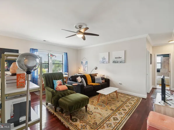 315 Evarts St NE APT 206, Washington, DC 20002