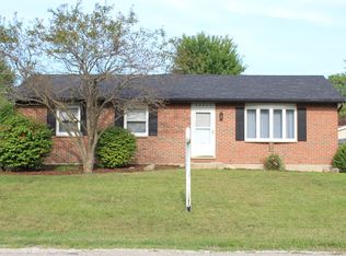 38305 N North Shore Ave, Beach Park, IL