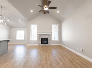 13129 NE 8th St, Choctaw, OK 73020