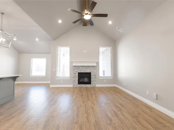 13129 NE 8th St, Choctaw, OK 73020