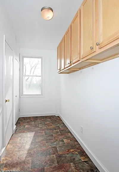 43 Walnut Cres #1 — Photo 20